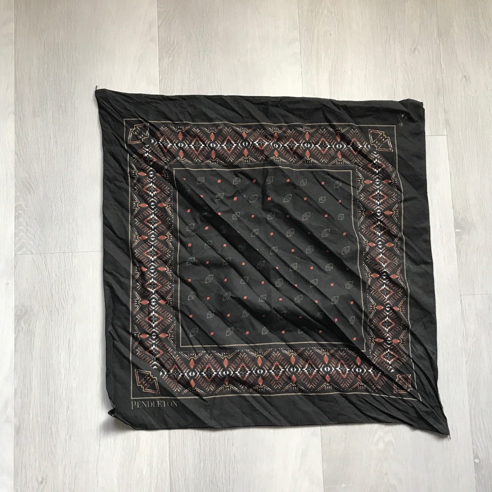 PENDLETON BLACK SQUARE WESTERN SCARF KERCHIEF